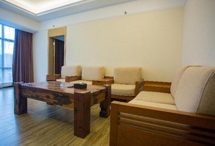 Отель City Comfort Inn Huizhou Longmen