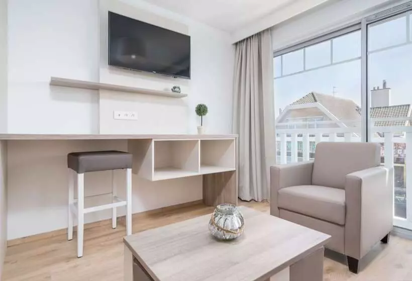 Hotelli Evancy La Brise Des Dunes