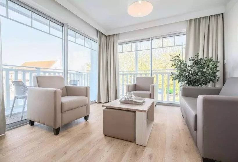 Hotelli Evancy La Brise Des Dunes