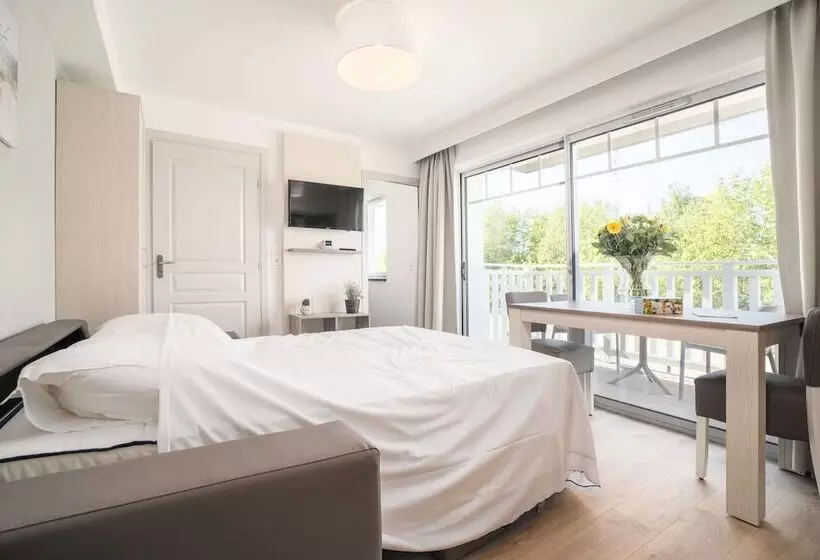 Hotelli Evancy La Brise Des Dunes