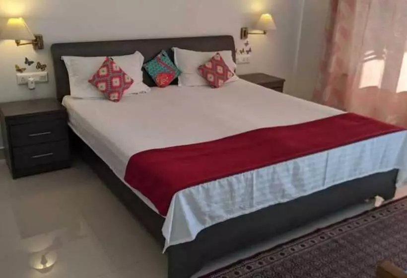 Hotelli Goroomgo Colonel Cottage Lake View Nainital