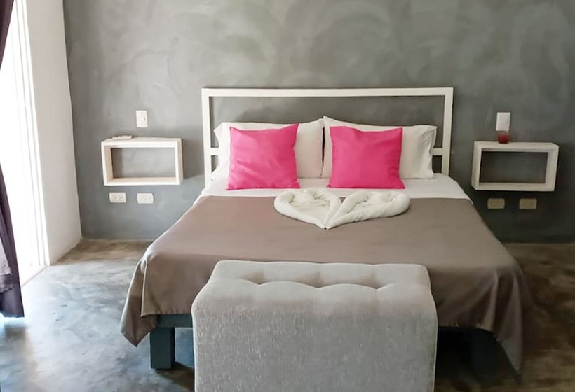 هتل Green Village Bayahibe