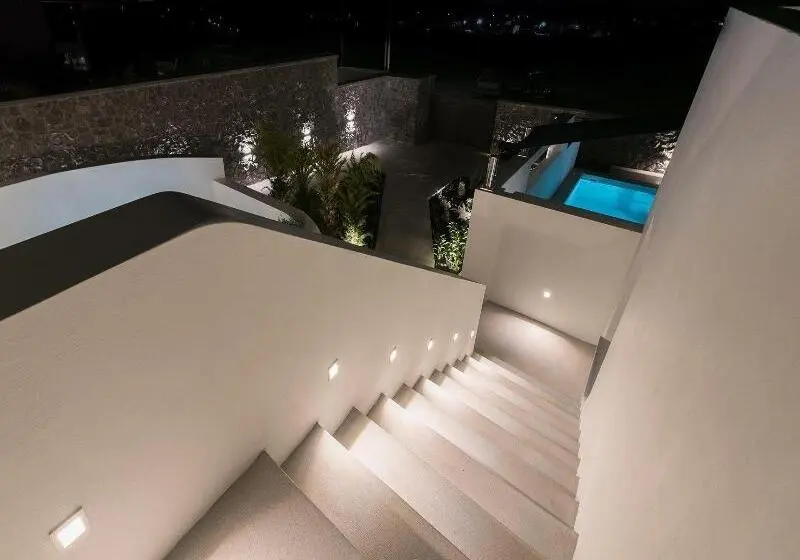 Hotelli Karat Suites