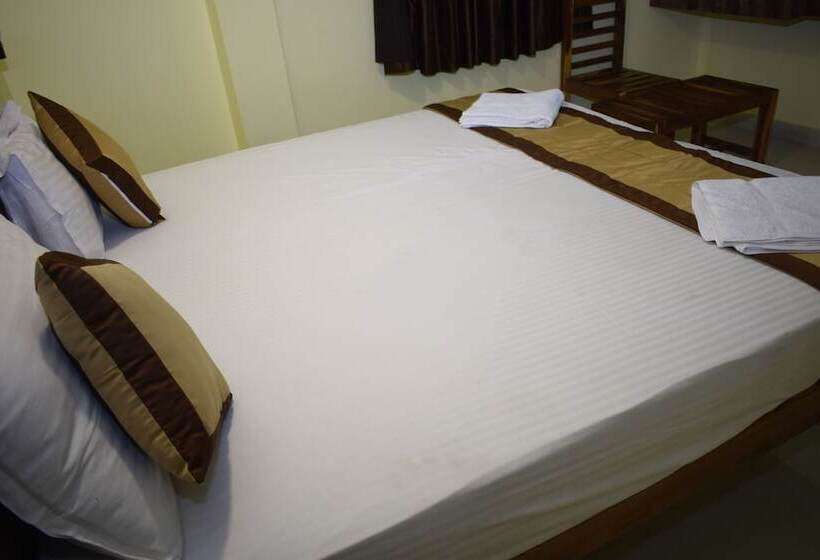 Hotel Rani And Rani Residency