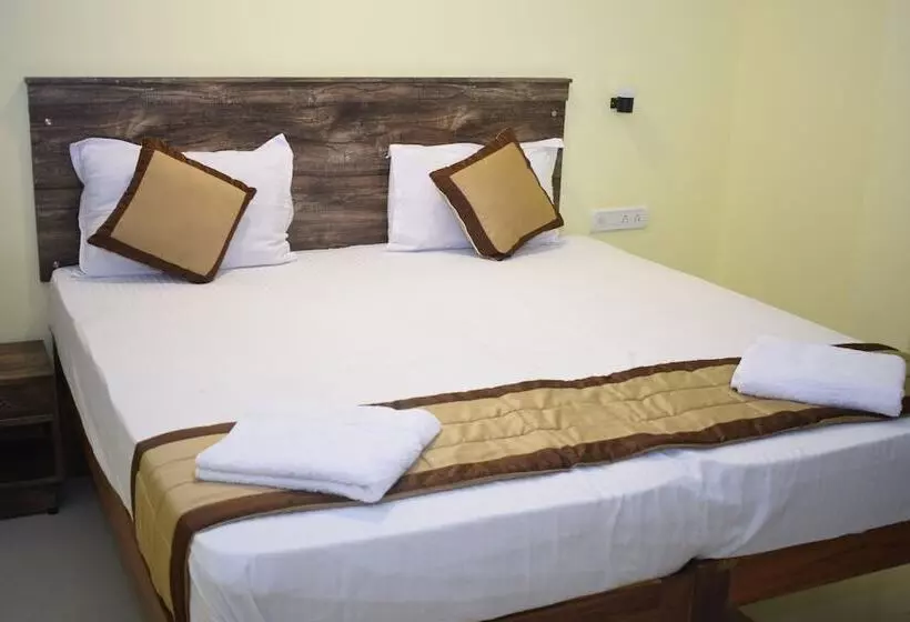 Hotelli Rani And Rani Residency