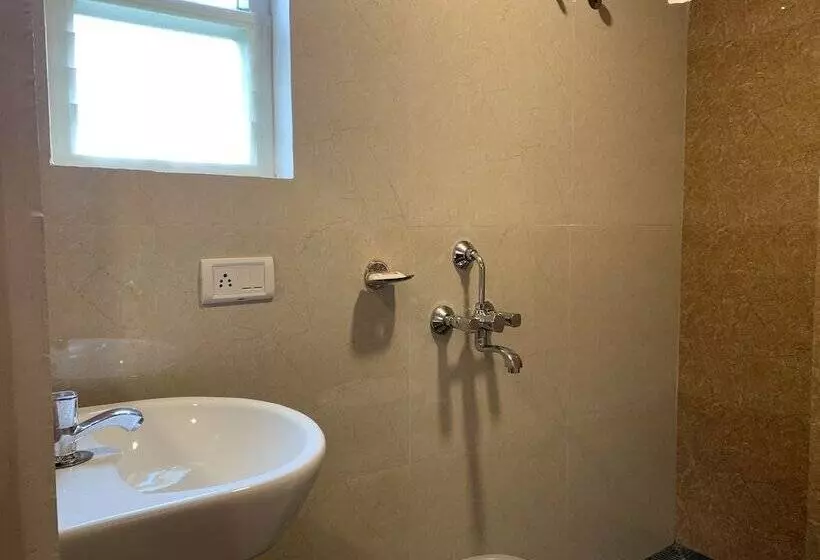 Hotelli Rani And Rani Residency