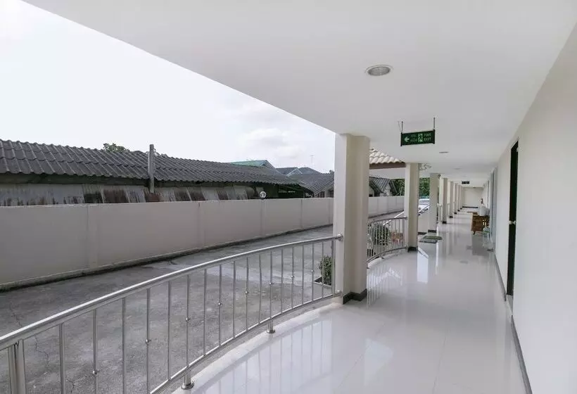 Sunee Place Hotel By Oyo