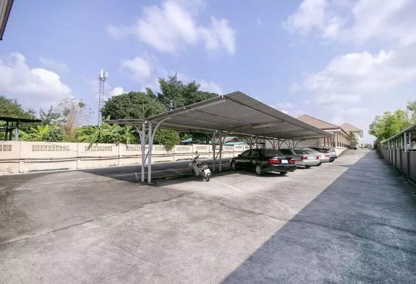 Sunee Place Hotel By Oyo