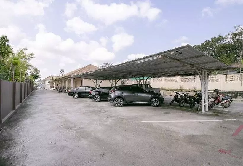 Sunee Place Hotel By Oyo