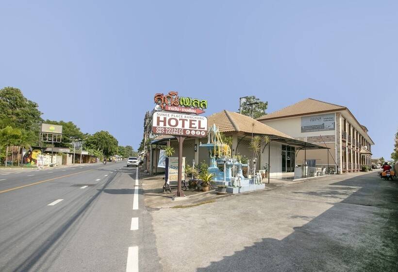 Sunee Place Hotel By Oyo