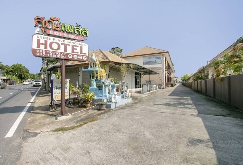 Sunee Place Hotel By Oyo