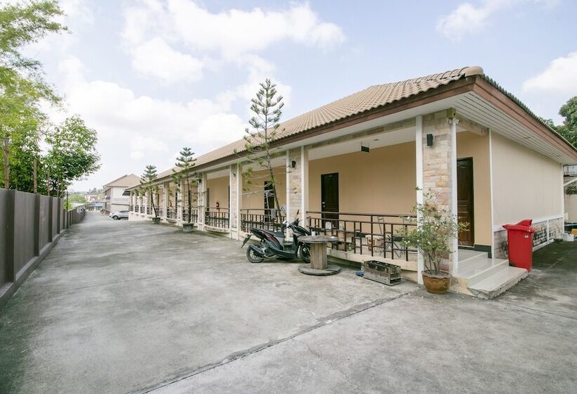 Sunee Place Hotel By Oyo