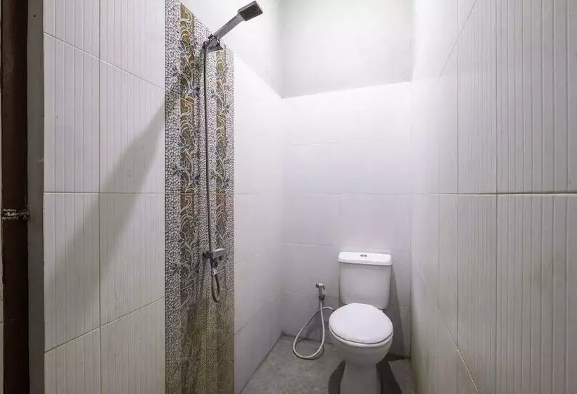 Herberge Spot On 2806 Wisma Syariah