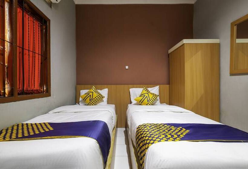 הוסטל Spot On 2806 Wisma Syariah