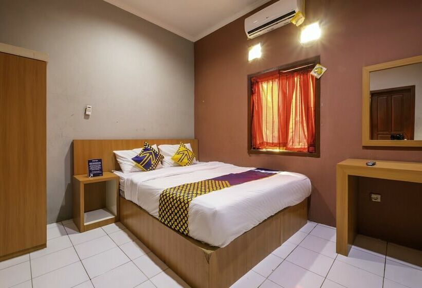 הוסטל Spot On 2806 Wisma Syariah