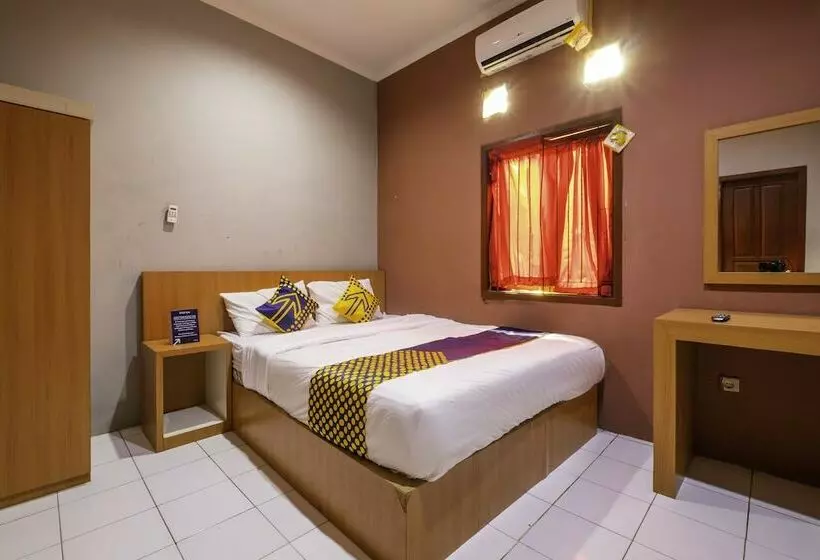 Herberge Spot On 2806 Wisma Syariah