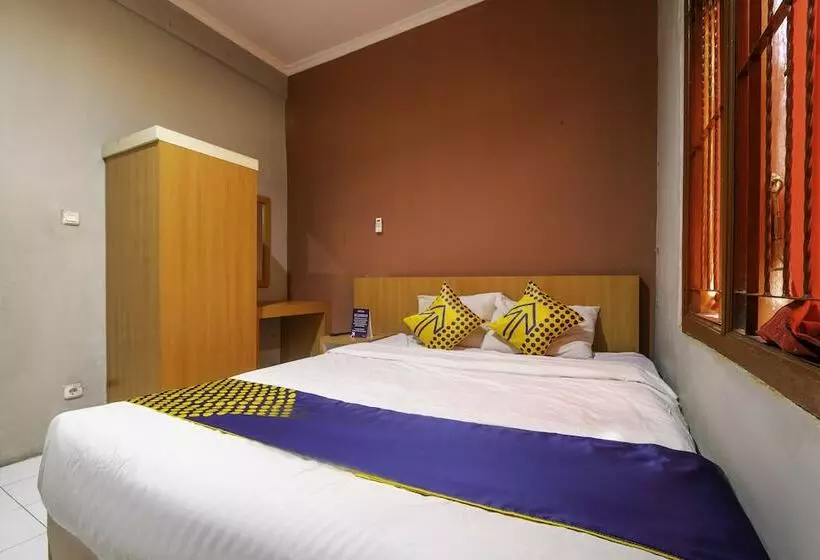Herberge Spot On 2806 Wisma Syariah