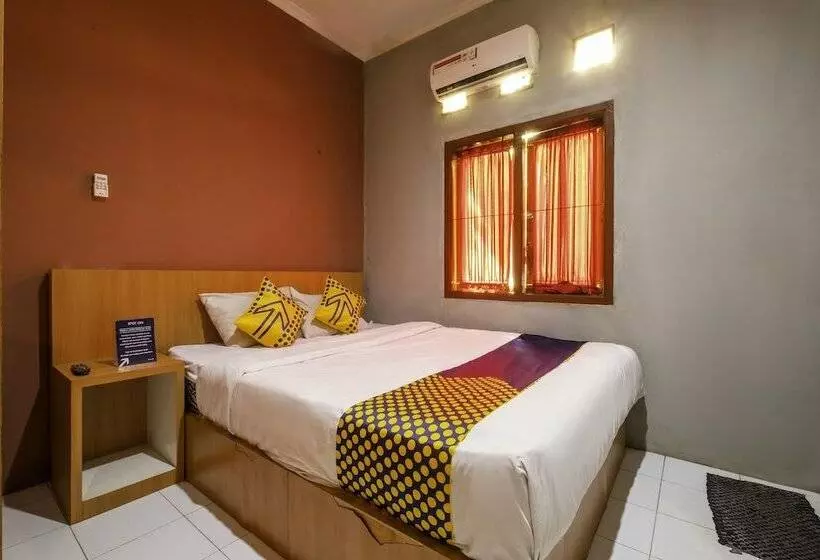 Herberge Spot On 2806 Wisma Syariah