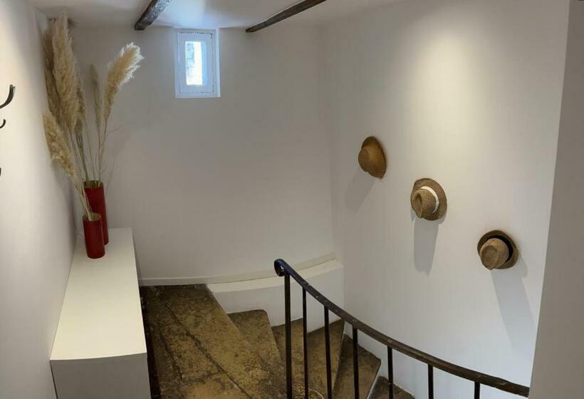 住宿加早餐 Oustaou De Betty Et Bob