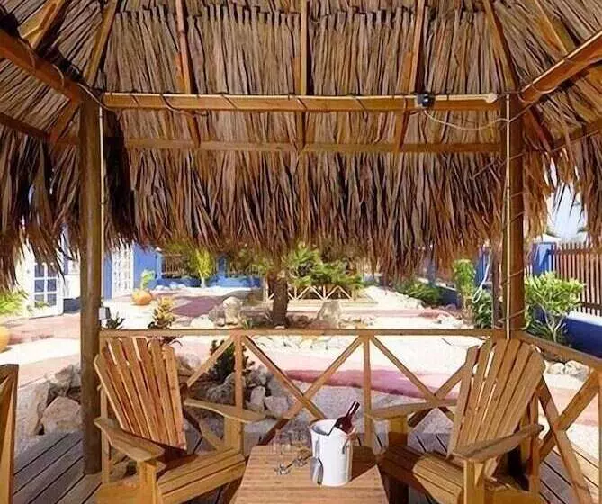 هتل Blachi Koko Apartments Bonaire