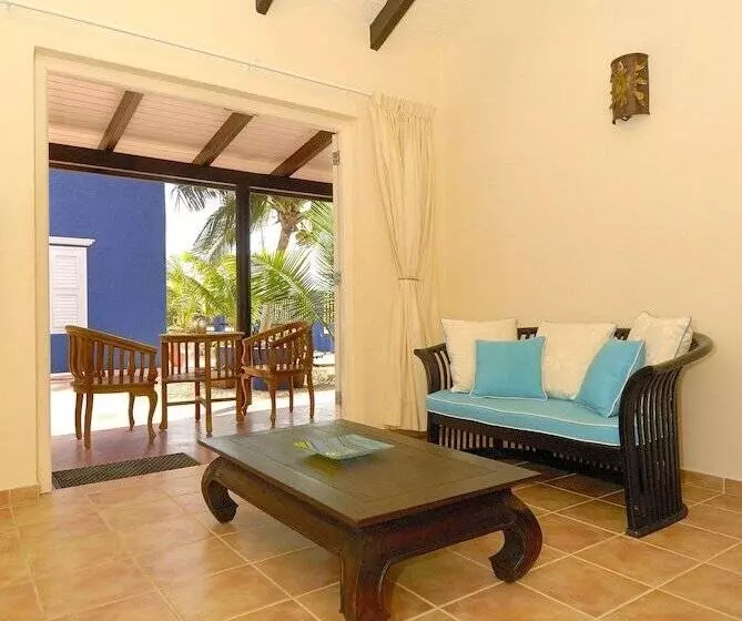 هتل Blachi Koko Apartments Bonaire