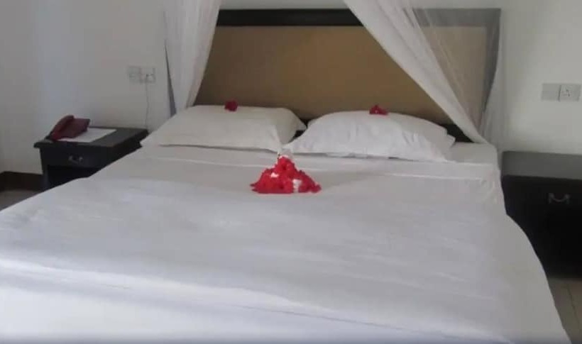 فندق Coconut Tree Village Beach Resort