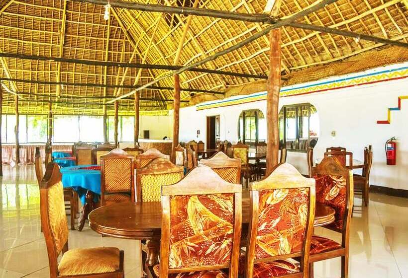 فندق Coconut Tree Village Beach Resort