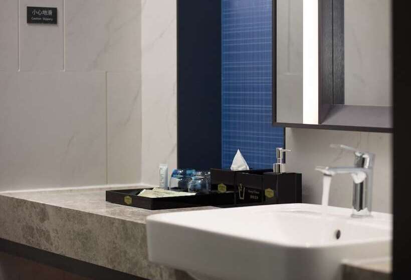 ホテル Huanpeng By Hilton Shenzhen Baoanairport