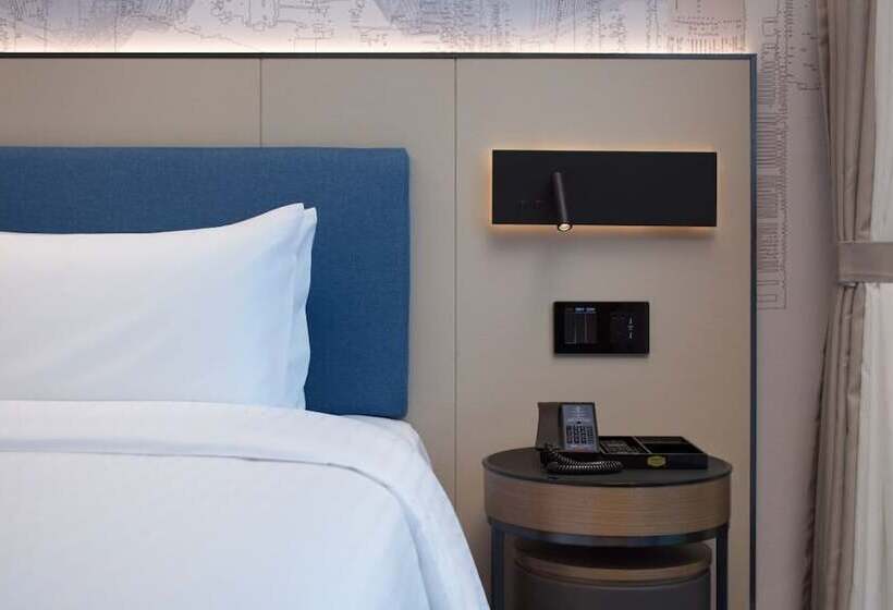 ホテル Huanpeng By Hilton Shenzhen Baoanairport