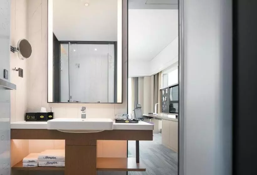 Hotelli Hampton By Hilton Zhongshan Xiaolan