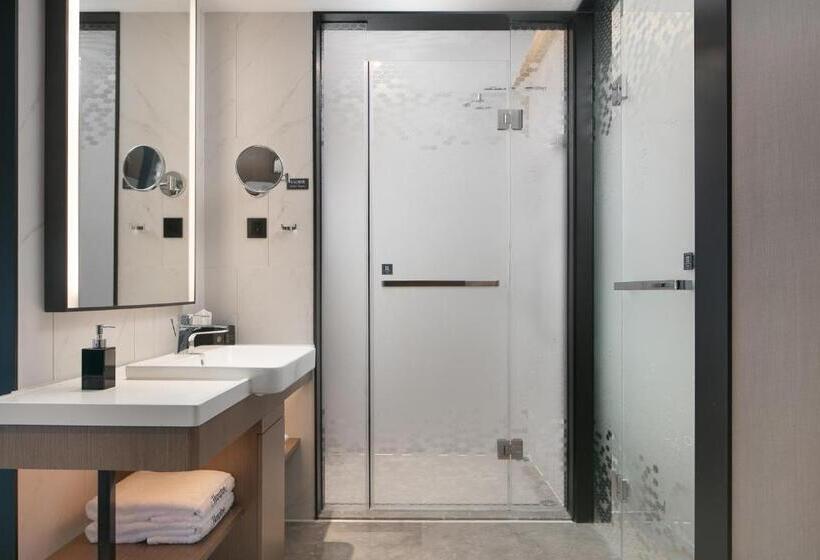 בית מלון כפרי Hampton By Hilton Zhongshan Xiaolan