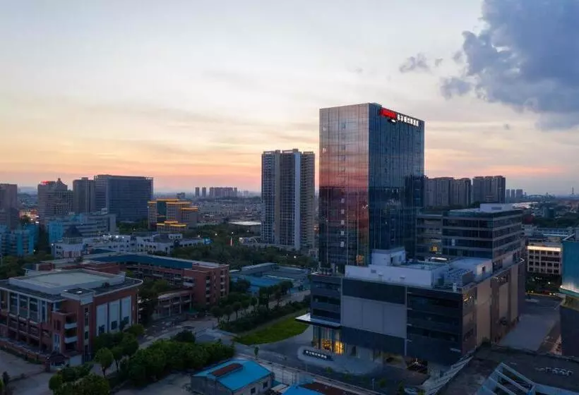 Hotelli Hampton By Hilton Zhongshan Xiaolan