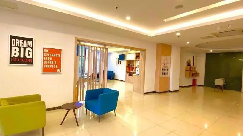 Hanting Hotel Nanjing Xianhemen Zidong Commercial Street
