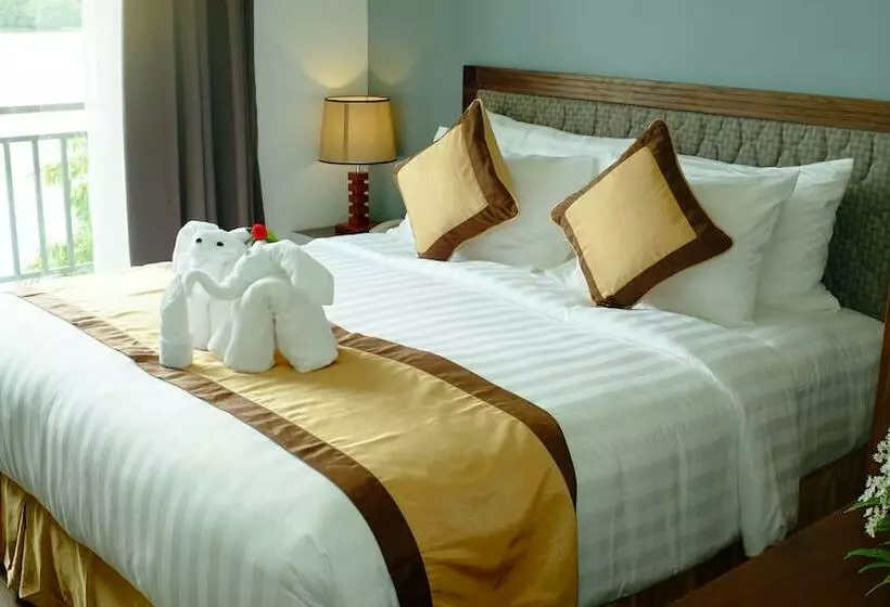 هتل Sen Yangon Lakeview