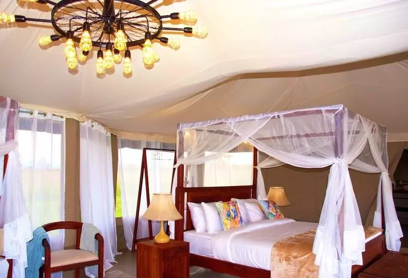 هتل Suenos De Africa Luxury Camp Serengeti