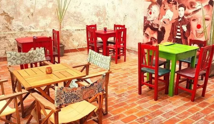 پانسیون Circo Hostel