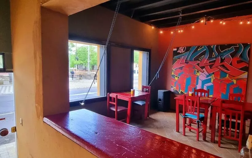 پانسیون Circo Hostel
