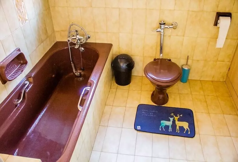 Majatalo Erima Lodge