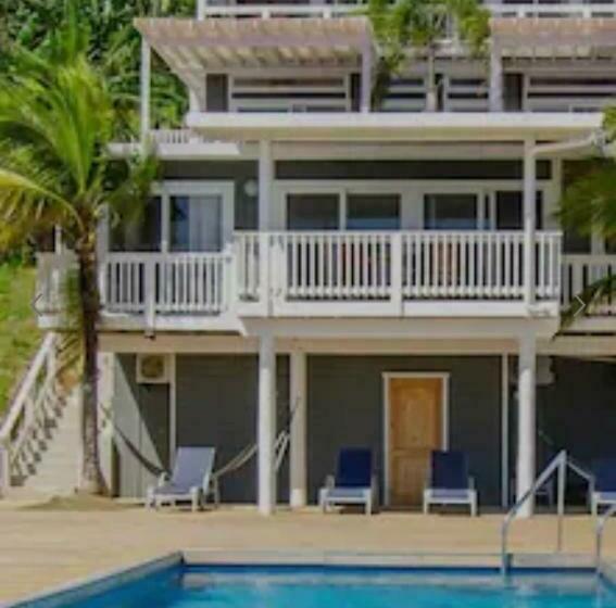 پانسیون La’la Villas