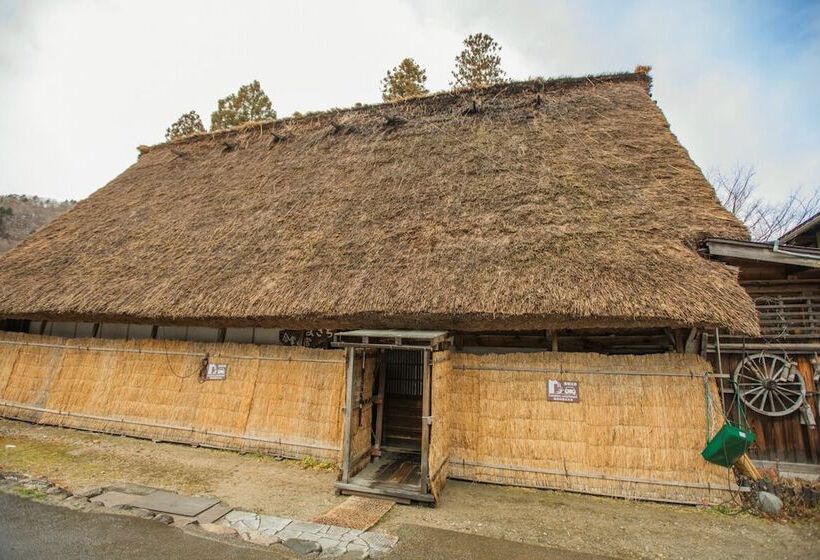Pansiyon Shirakawago Gassho House Yokichi