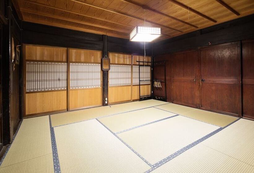 Pansiyon Shirakawago Gassho House Yokichi