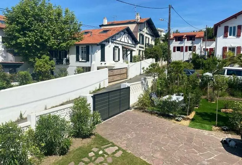 ベッドアンドブレックファースト Villa Bibi Cheri Elégante Suite De 35 M2