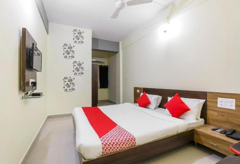 هتل Collection O Shree Dhoramnath