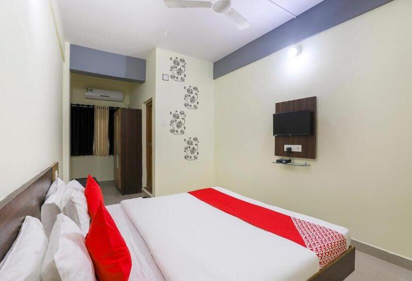 هتل Collection O Shree Dhoramnath