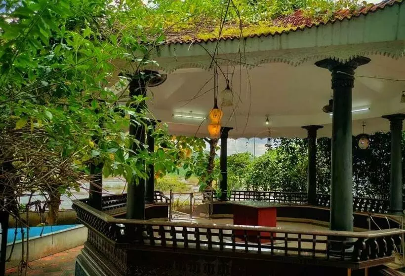 Hotel River S Edge