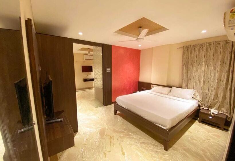 Отель Shubham Inn