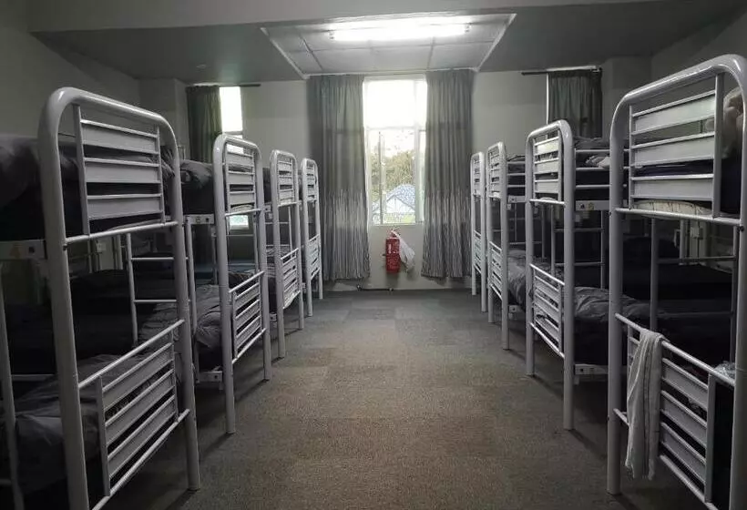 ホテル Spot On 90449 Bed Station Guest House Dormitory