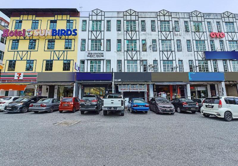 Hotel Spot On 90449 Bed Station Guest House Dormitory