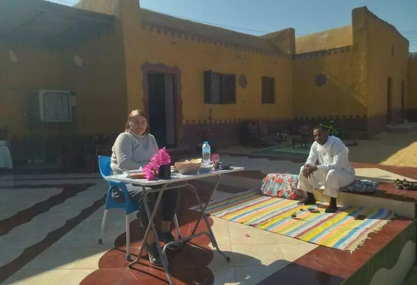 پانسیون Miral Nubian House