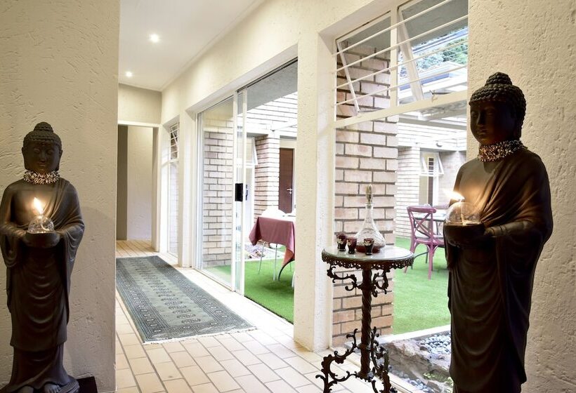 پانسیون Five O Clock Zen Boutique Guest House